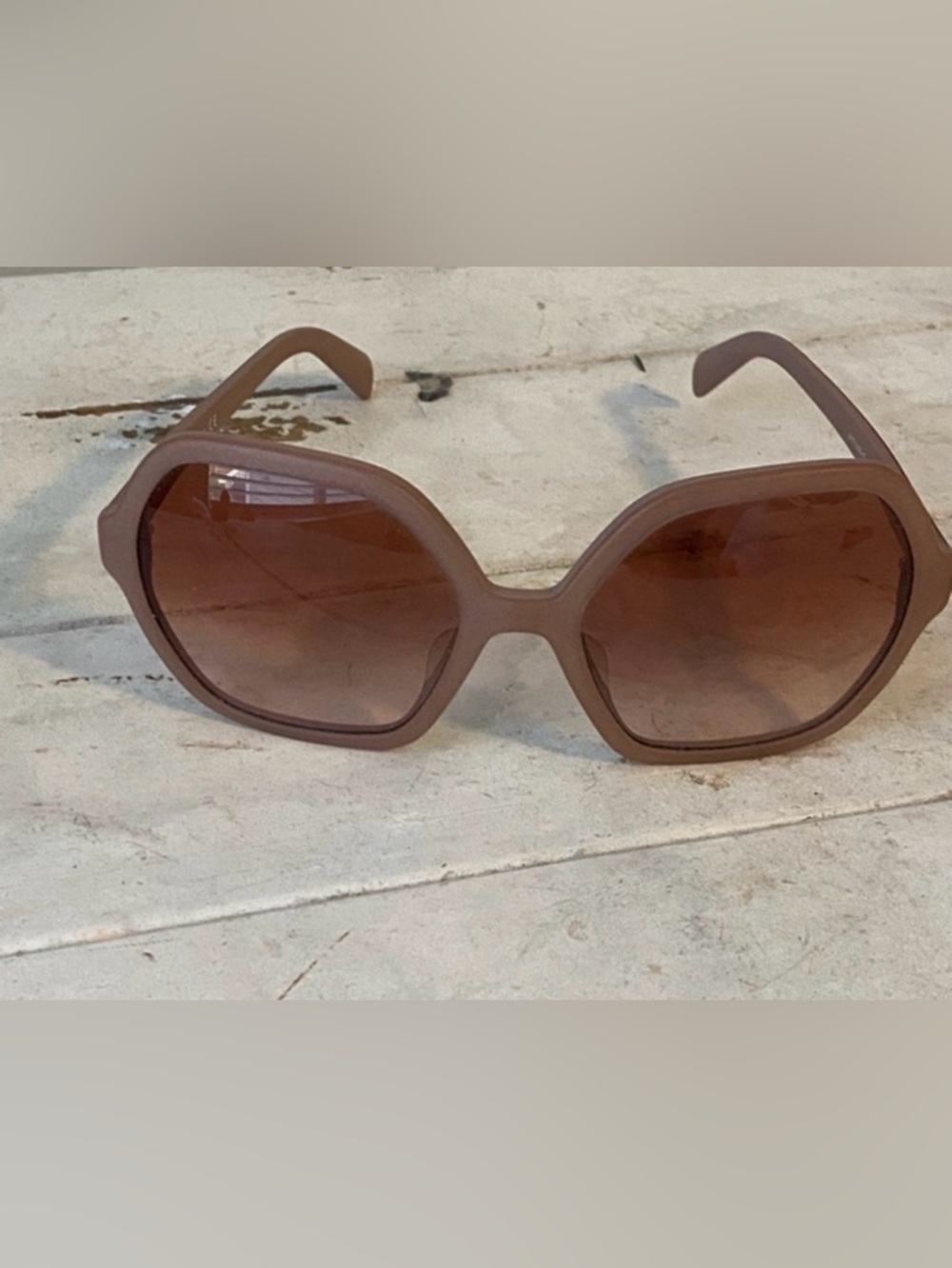 PRADA Oversized Brown Gradient Sunglasses - Picture 8 of 8